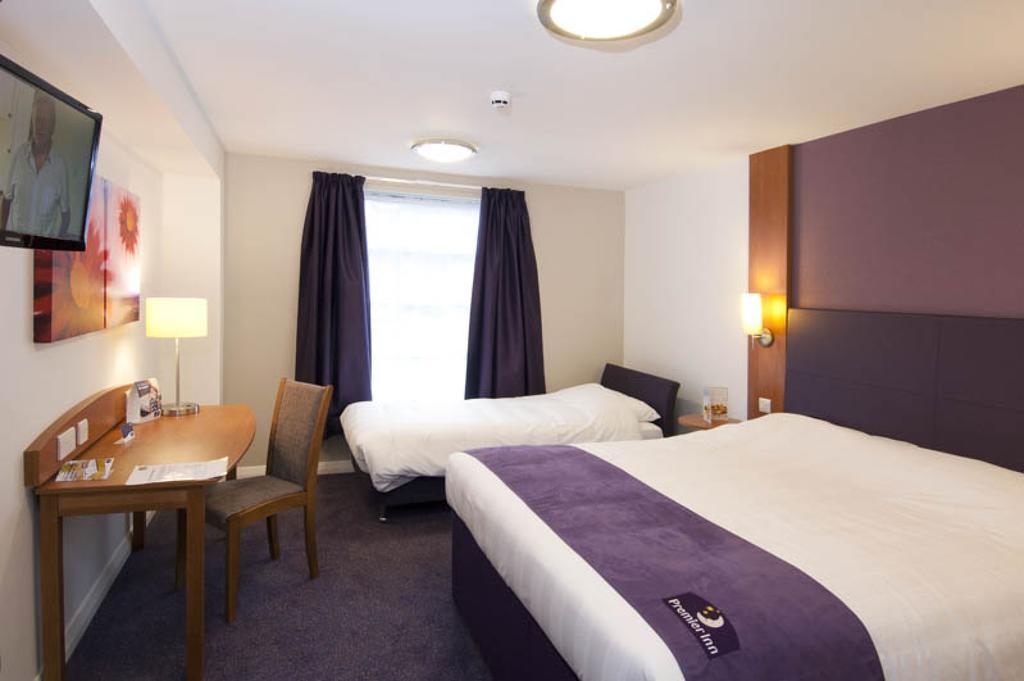 Premier Inn Tonbridge Habitación foto